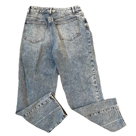 Talbots Women’s High Waist Relaxed Straight Leg Jeans Size 6 Light Wash 90s - Picture 2 of 8